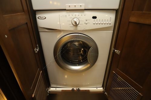 2017 Entegra Aspire 42DEQ