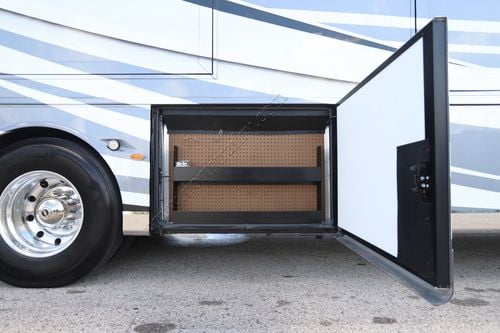 2023 Newmar Mountain Aire 4118