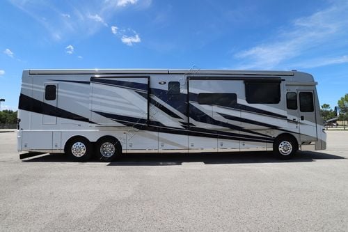 2026 Newmar Mountain Aire 4551