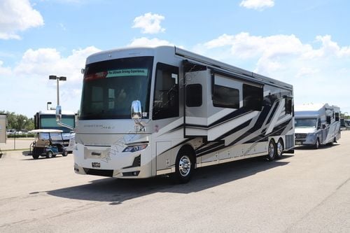 2026 Newmar Mountain Aire 4551
