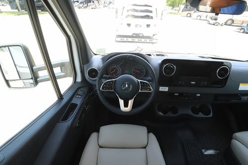 2026 Tiffin Motor Homes Wayfarer 25XLW
