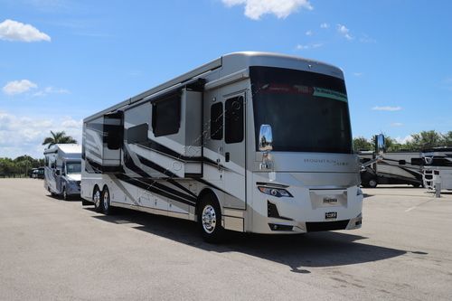 2026 Newmar Mountain Aire 4551