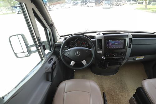 2018 Winnebago View 24D