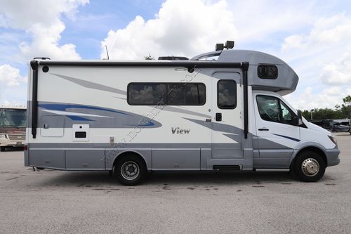 2018 Winnebago View 24D
