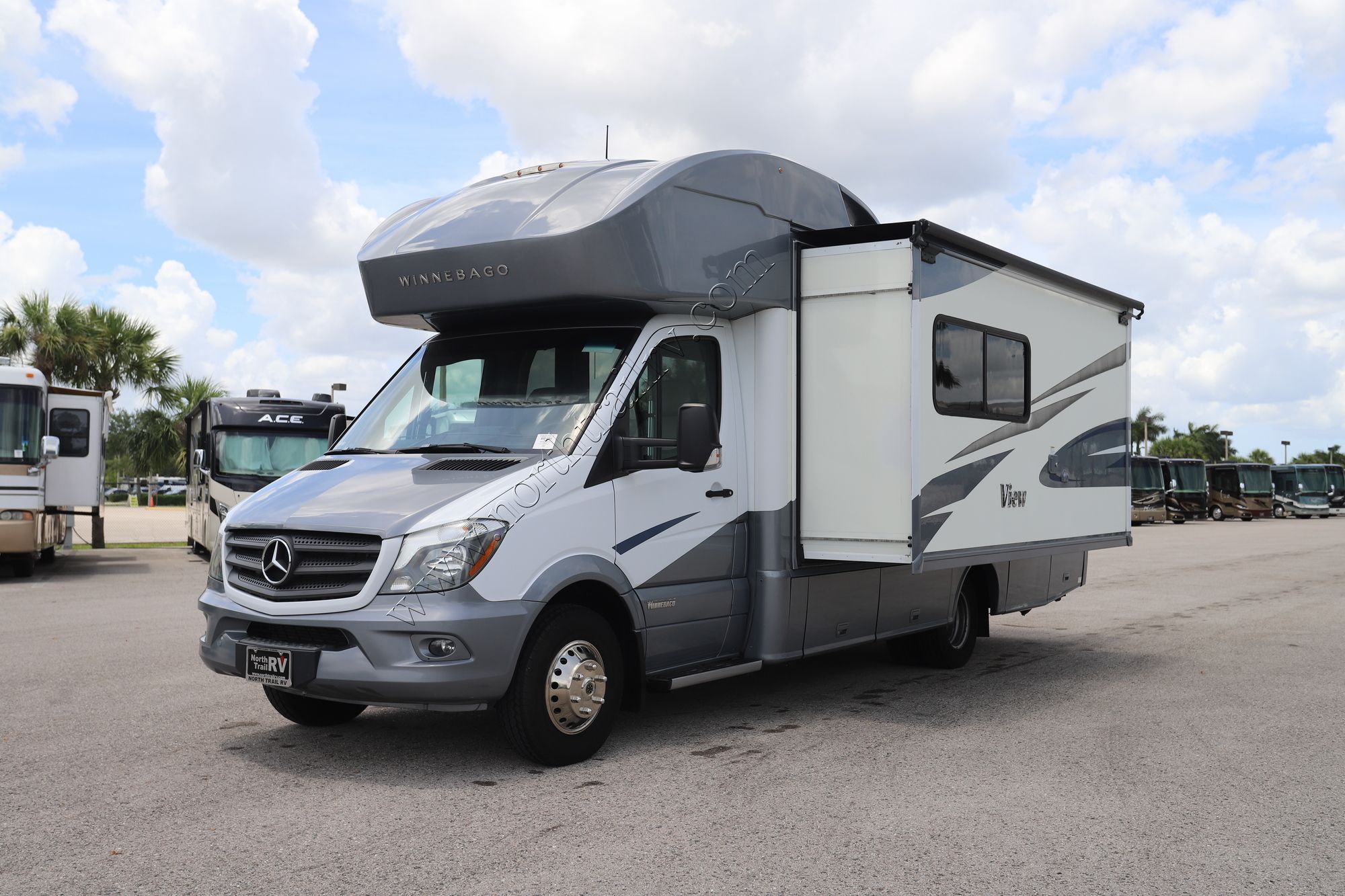 Used 2018 Winnebago View 24D Class C  For Sale