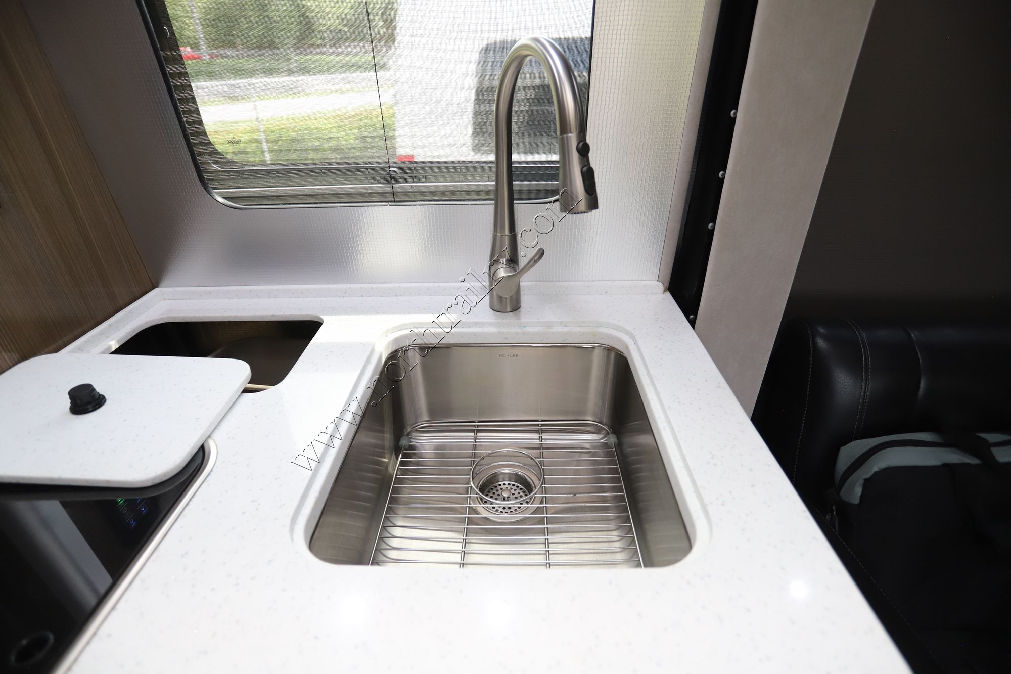 Used 2019 Airstream Atlas MB Class C  For Sale