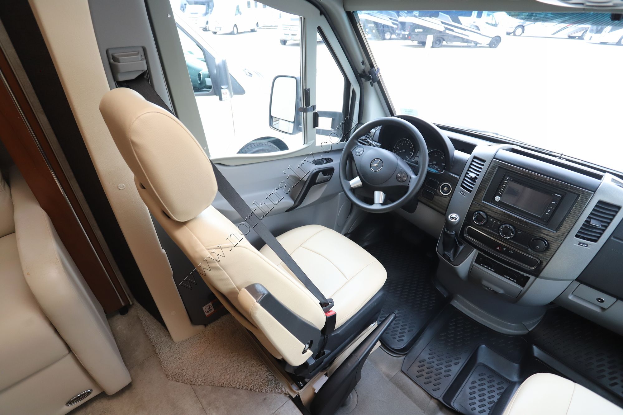 Used 2015 Winnebago View 24G Class C  For Sale