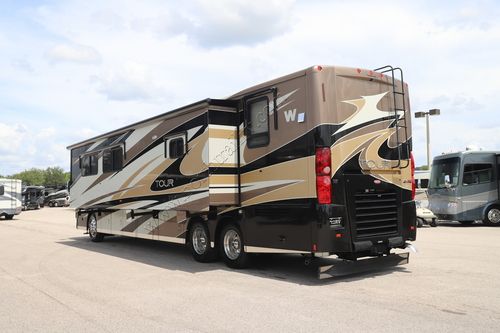 2013 Winnebago Tour 42QD