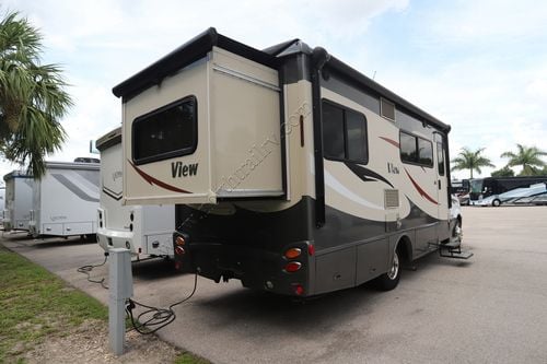 2015 Winnebago View 24G