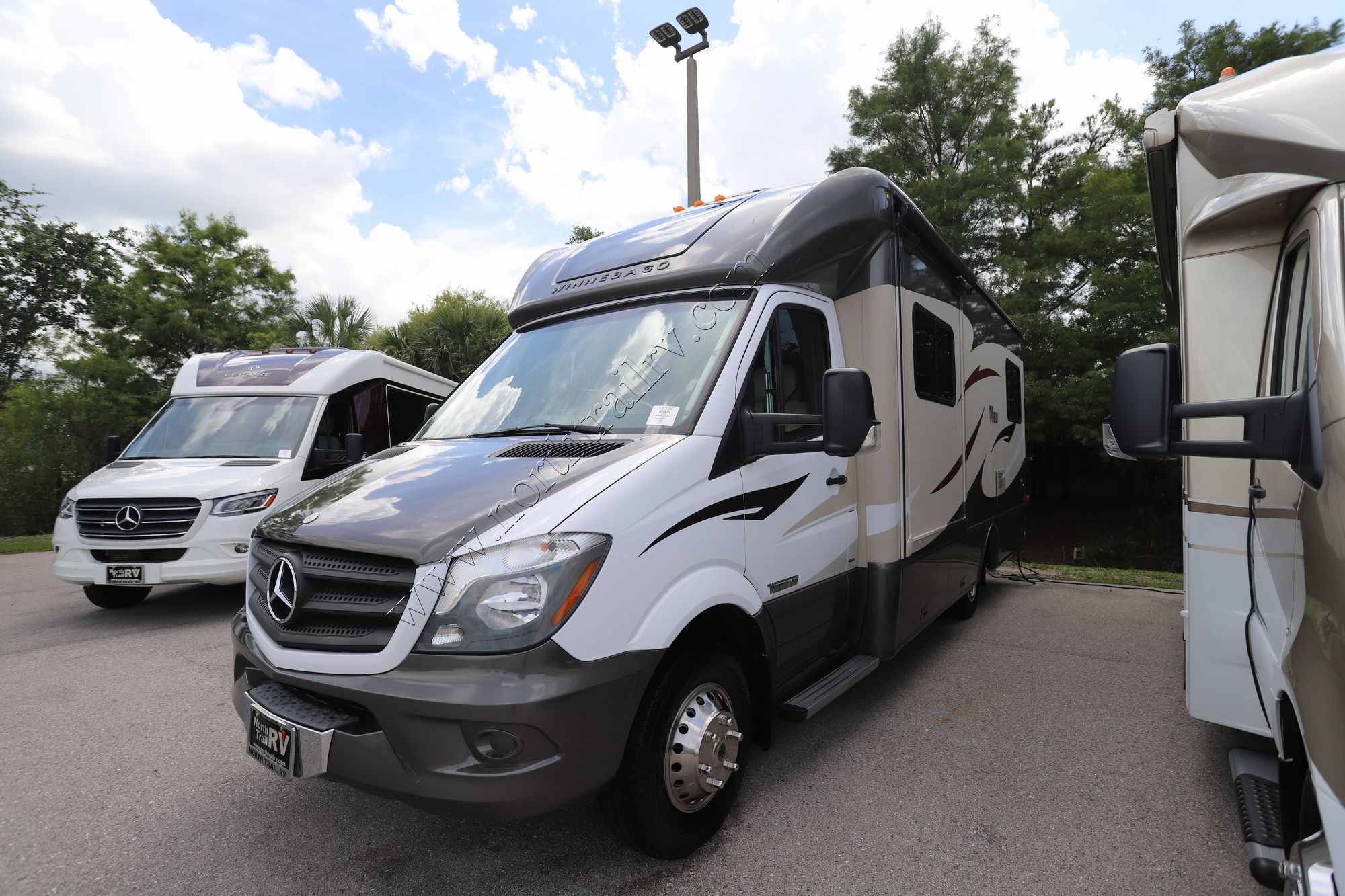 Used 2015 Winnebago View 24G Class C  For Sale