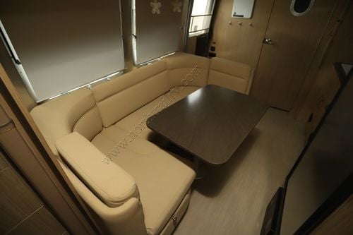 2020 Airstream Flying Cloud 23CB