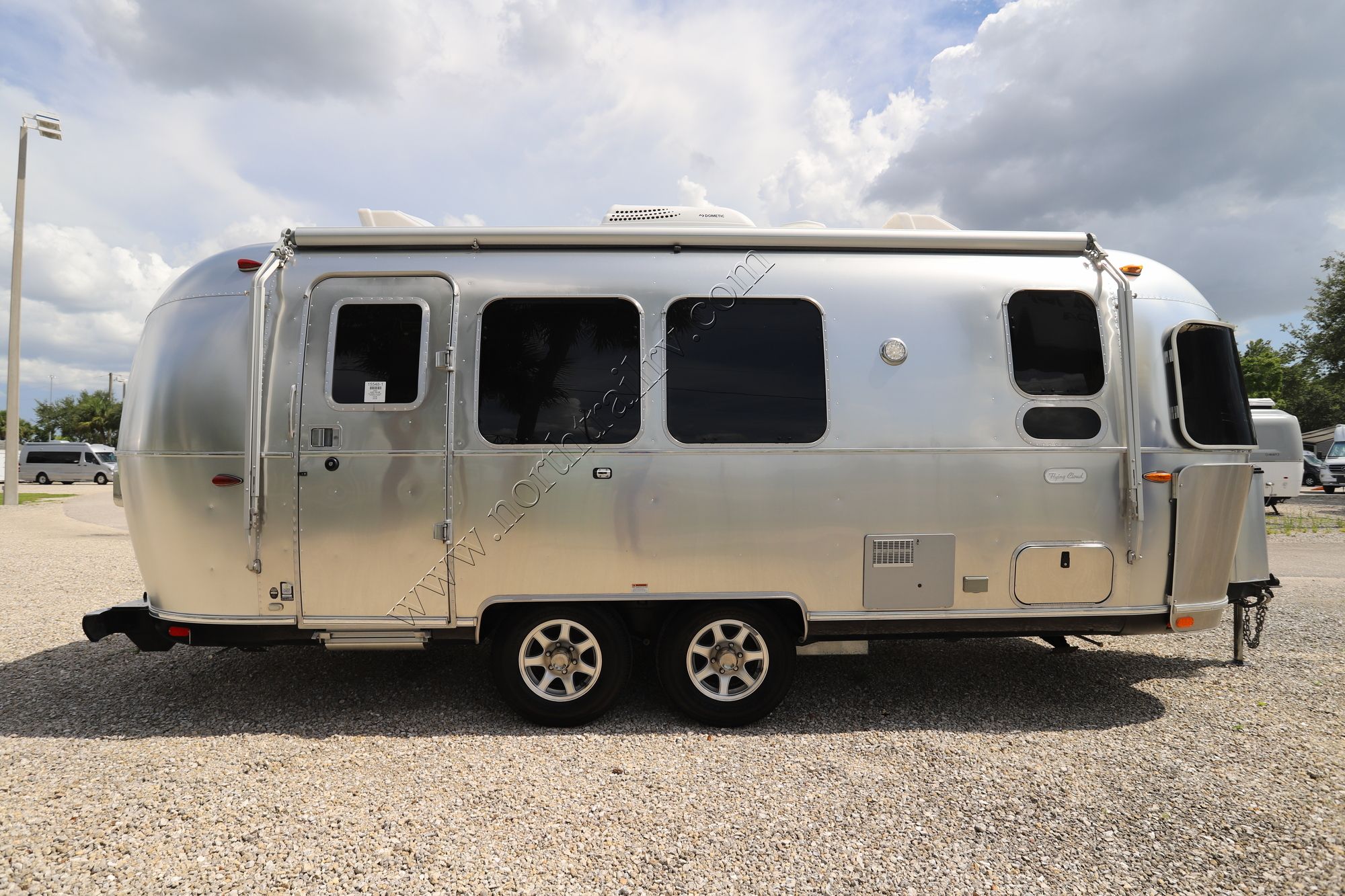 2020 Airstream Flying Cloud 23CB Travel Trailer Used  For Sale