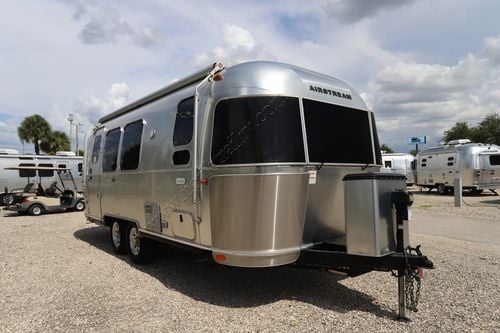 2020 Airstream Flying Cloud 23CB
