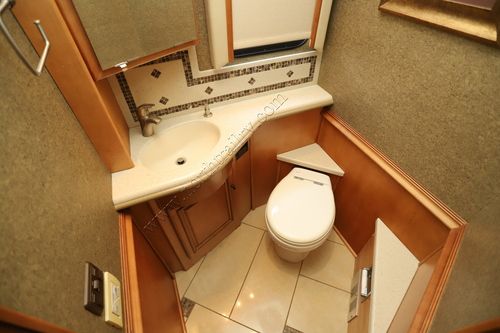 2013 Winnebago Tour 42QD