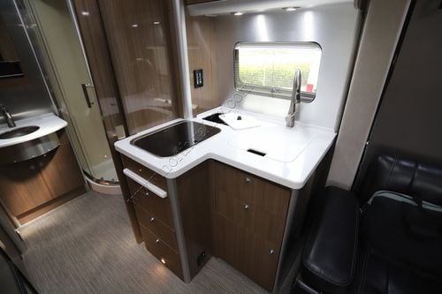 2019 Airstream Atlas MB