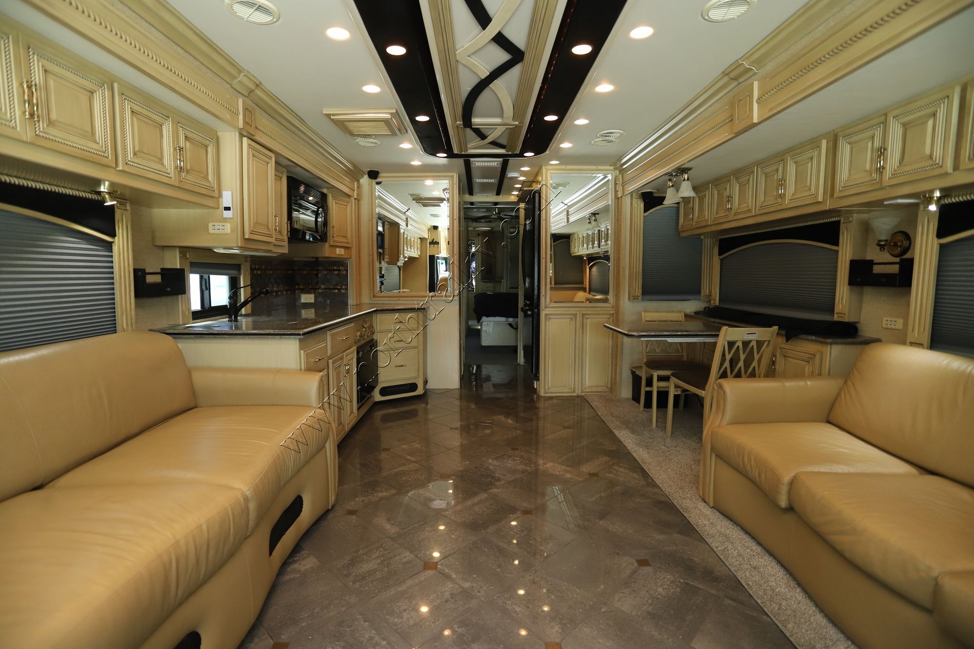 Used 2008 American Coach American Eagle 45E Class A  For Sale