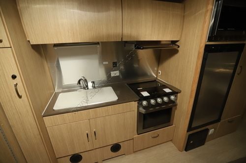 2020 Airstream Flying Cloud 23CB