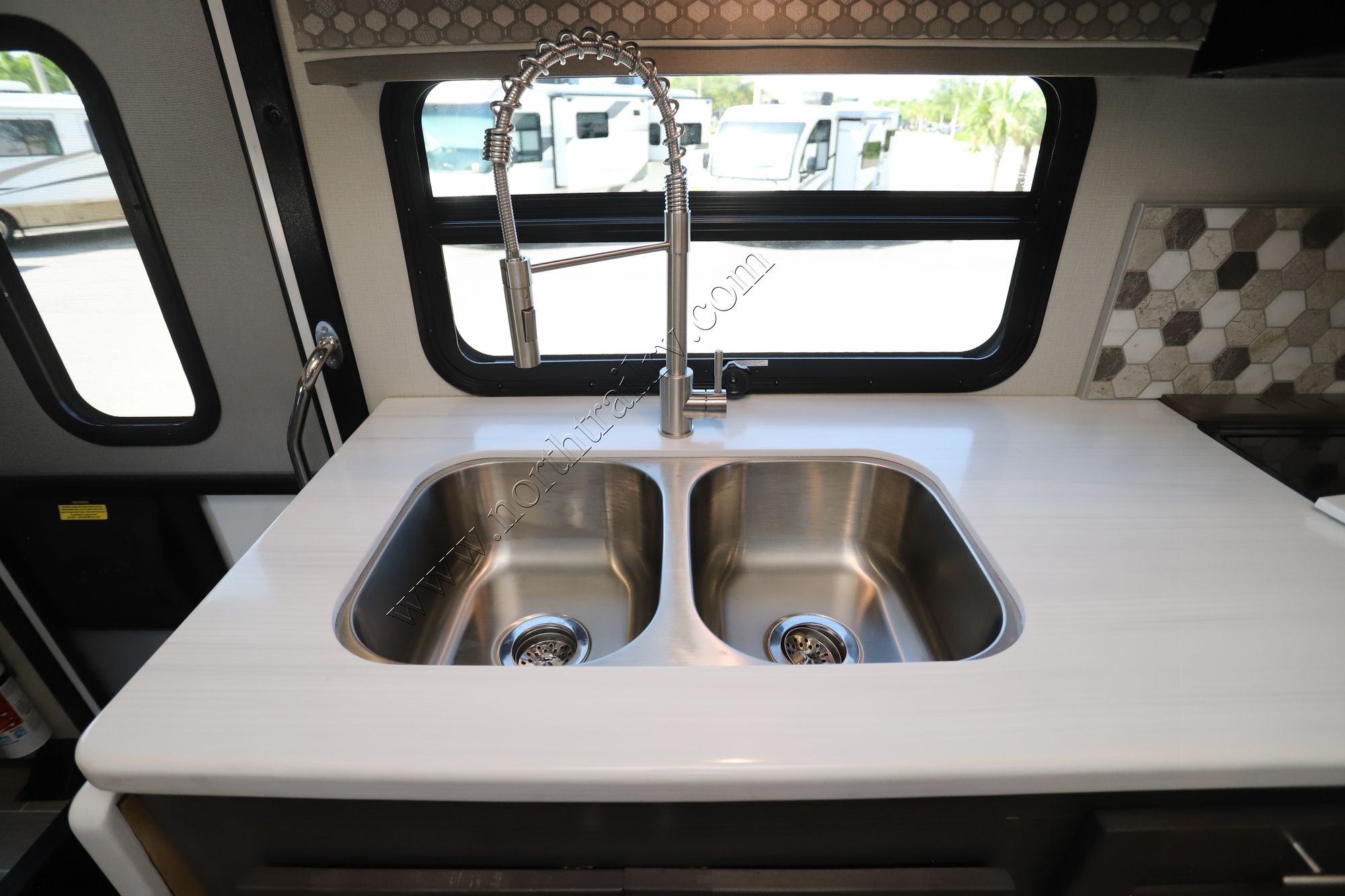 Used 2022 Forest River Georgetown 31L5 Class A  For Sale