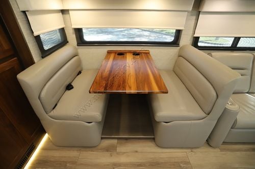 2020 Winnebago Forza 34T