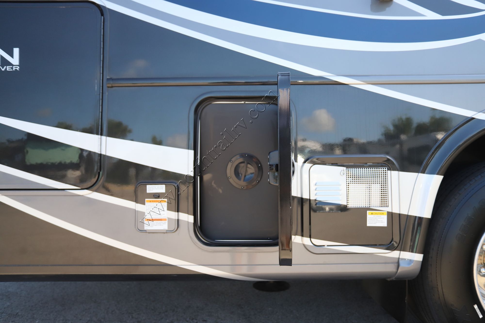 Used 2022 Forest River Georgetown 31L5 Class A  For Sale