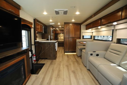 2020 Winnebago Forza 34T