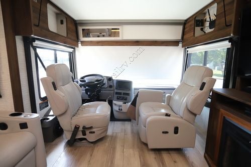 2020 Winnebago Forza 34T