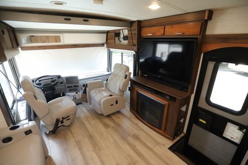 2020 Winnebago Forza 34T