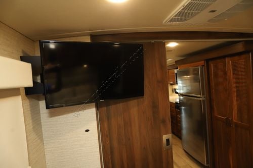 2020 Winnebago Forza 34T
