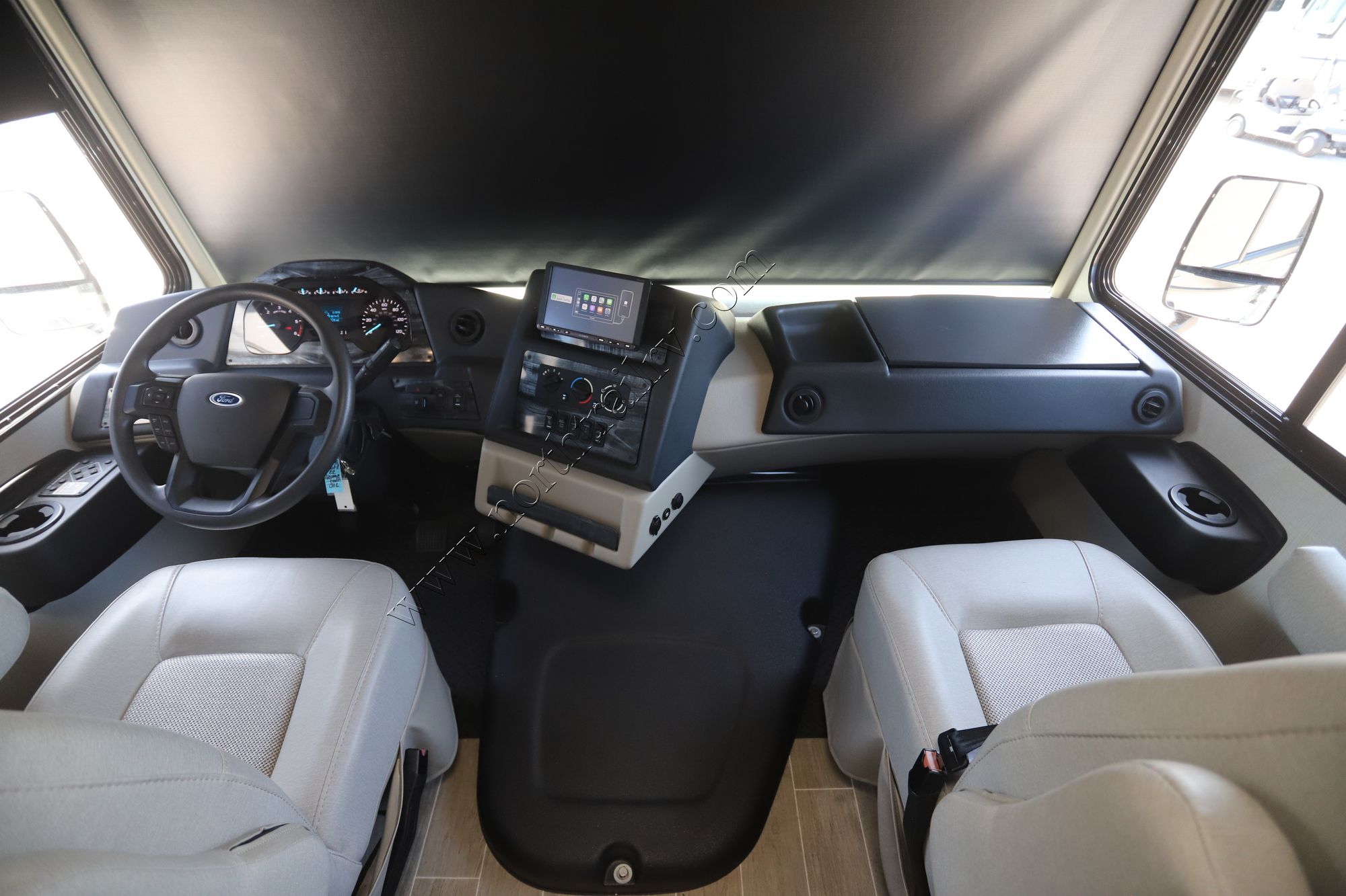 Used 2022 Forest River Georgetown 31L5 Class A  For Sale