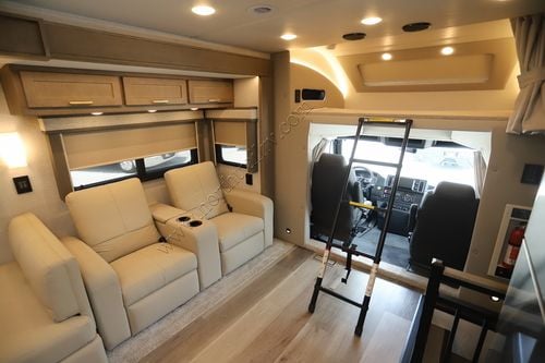2026 Renegade Rv Valencia 39RB