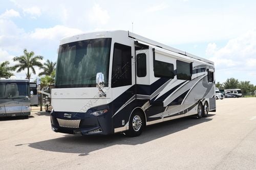 2021 Newmar Essex 4569