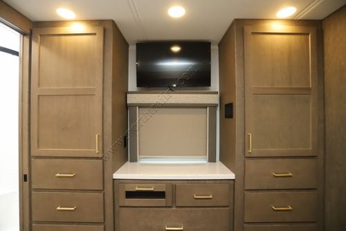 2026 Renegade Rv Valencia 39RB