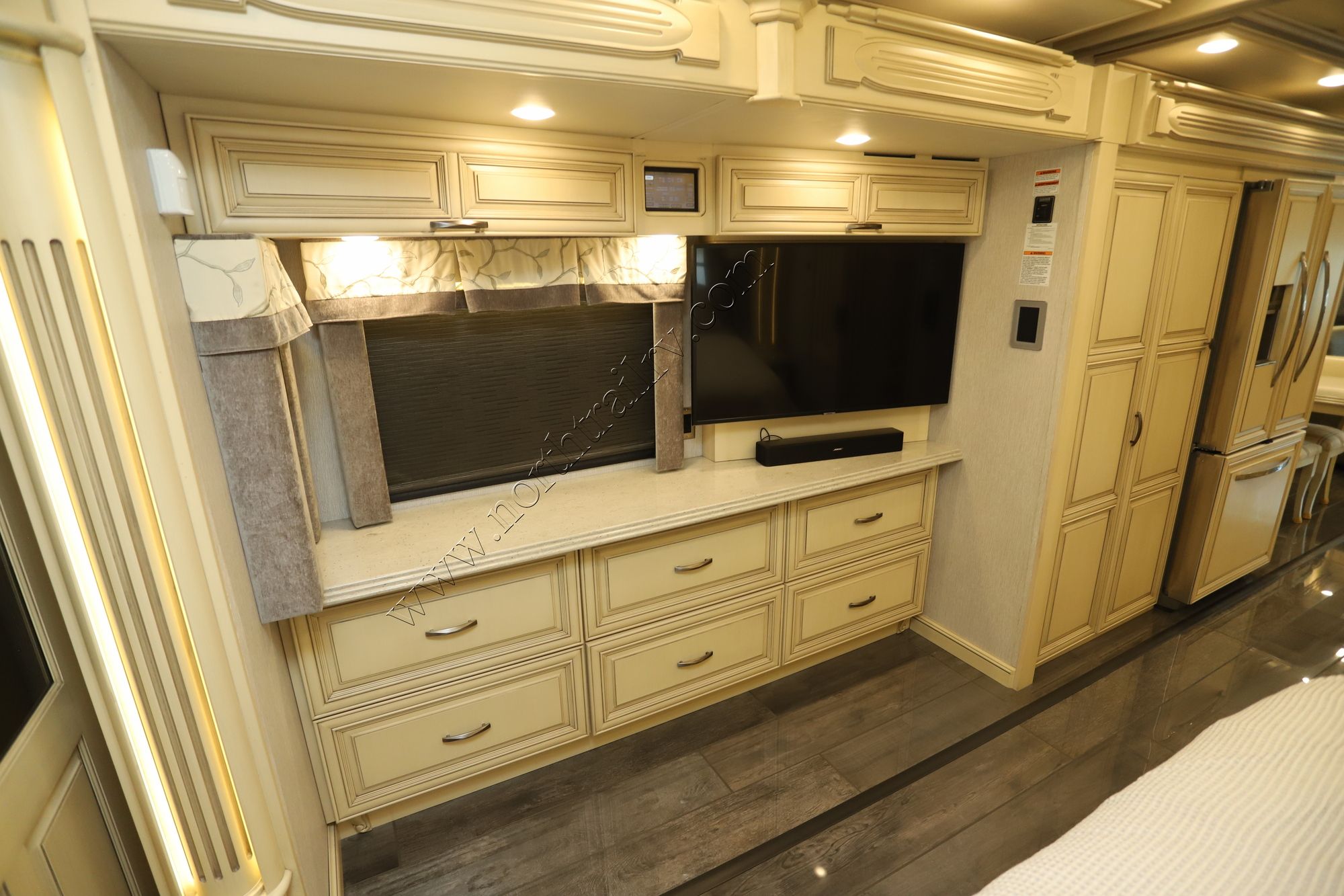 Used 2021 Newmar Essex 4569 Class A  For Sale