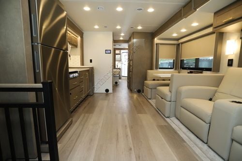 2026 Renegade Rv Valencia 39RB