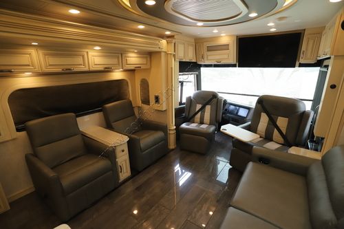 2021 Newmar Essex 4569