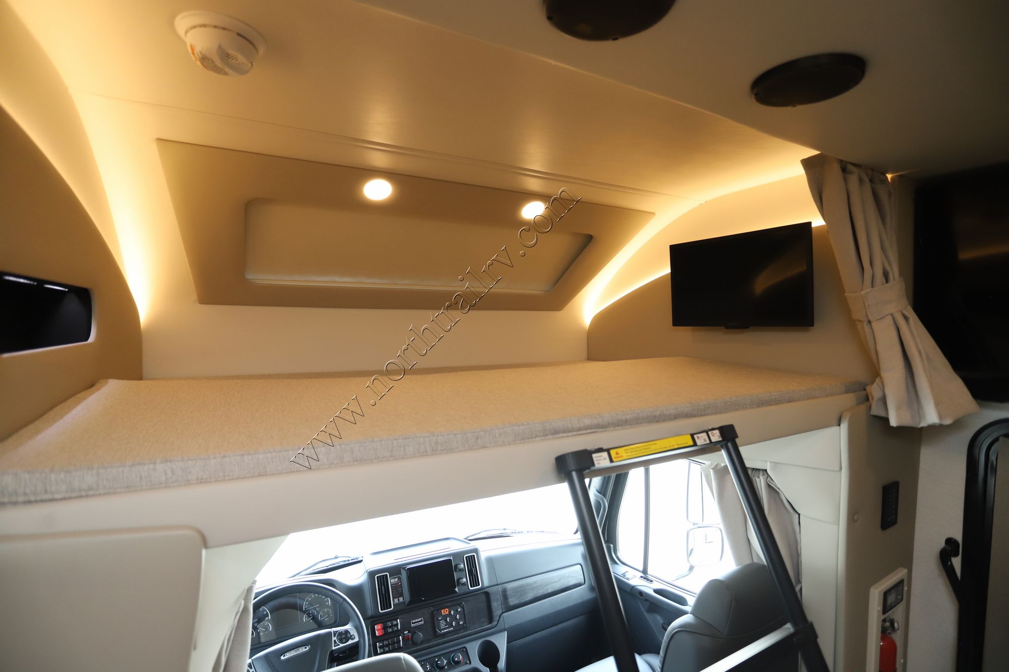 New 2026 Renegade Rv Valencia 39RB Super C  For Sale