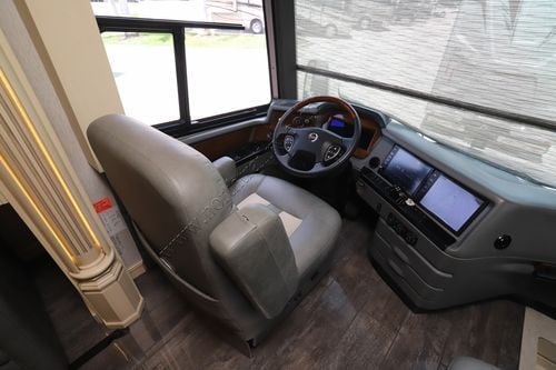 2021 Newmar Essex 4569