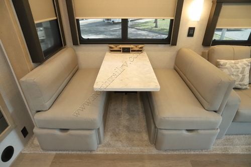 2026 Renegade Rv Valencia 39BB