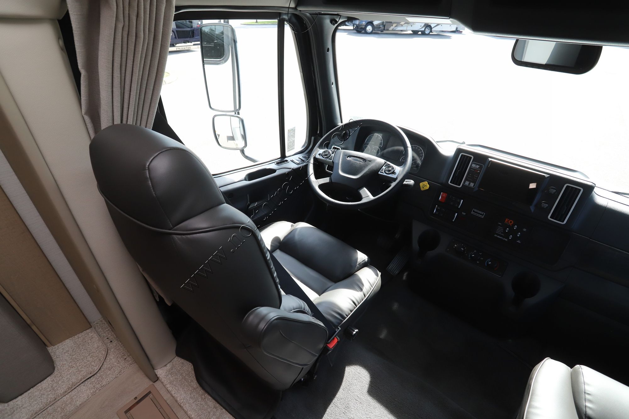 New 2026 Renegade Rv Valencia 39BB Super C  For Sale
