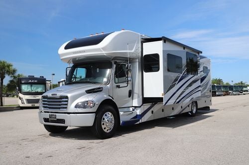 2026 Renegade Rv Valencia 39BB