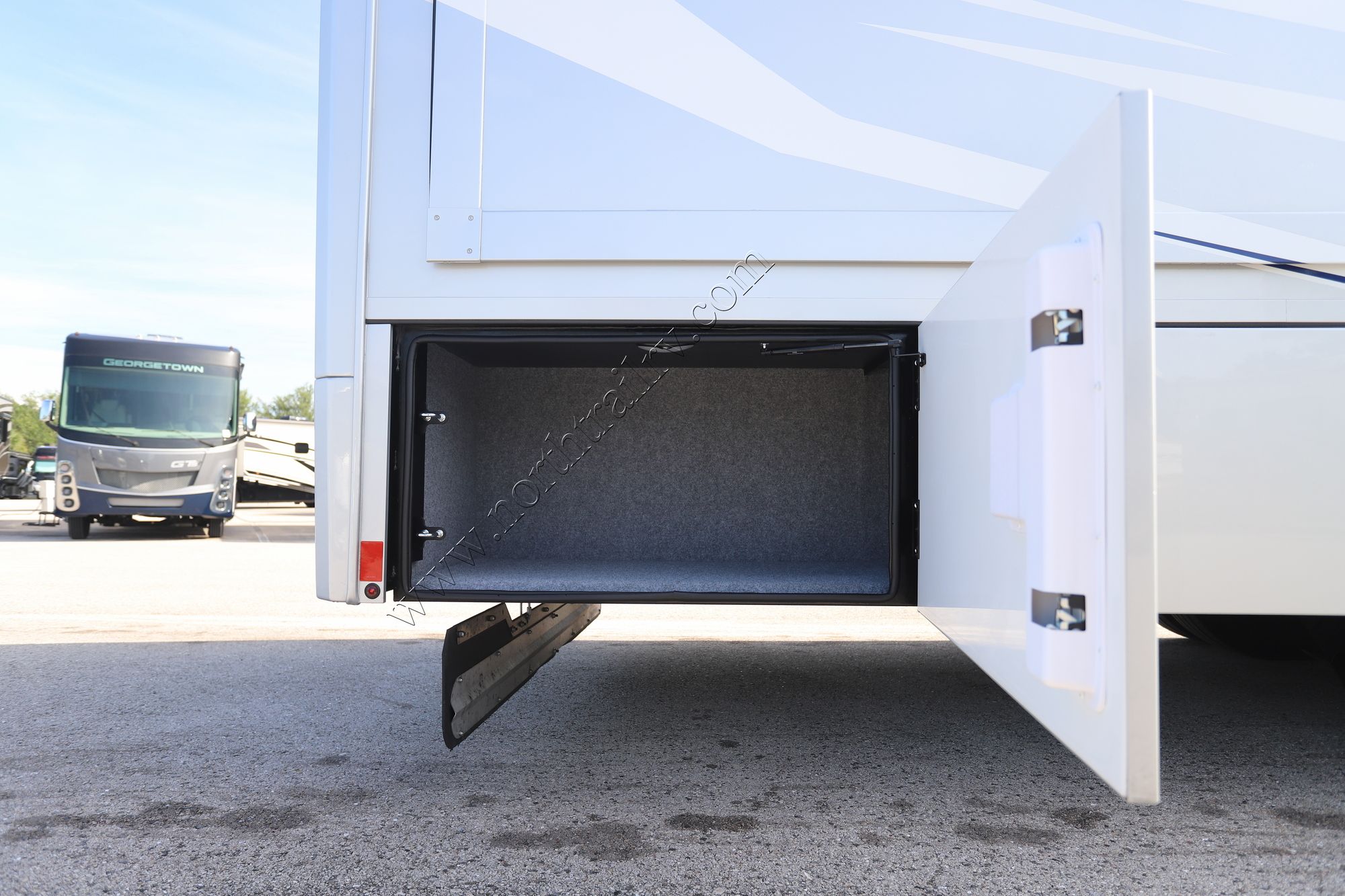 New 2026 Renegade Rv Valencia 39BB Super C  For Sale