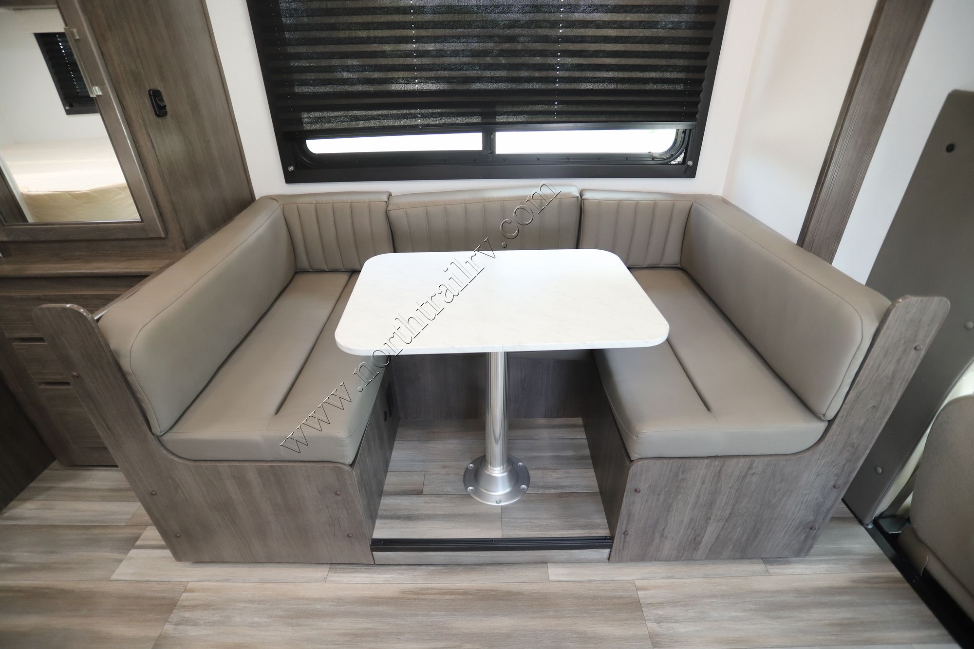 New 2026 Jayco Redhawk Se 22AF Class C  For Sale