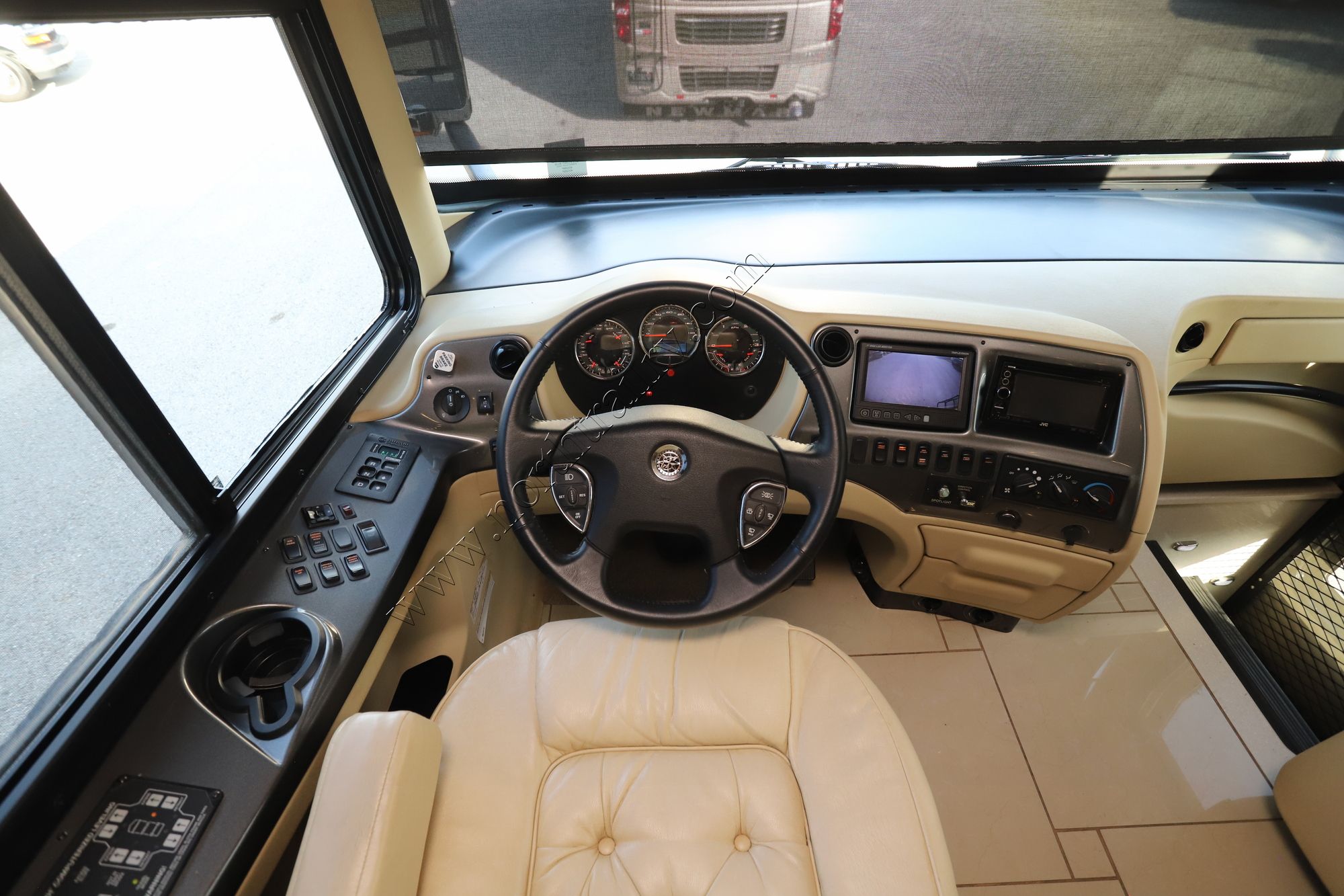 Used 2012 Tiffin Motor Homes Allegro Bus 40QBP Class A  For Sale