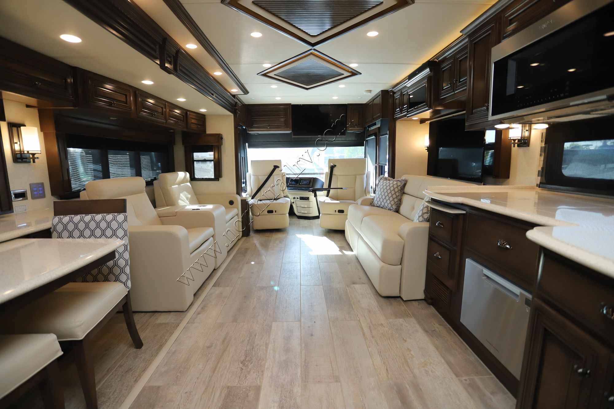 Used 2020 Newmar Dutch Star 4369 Class A  For Sale