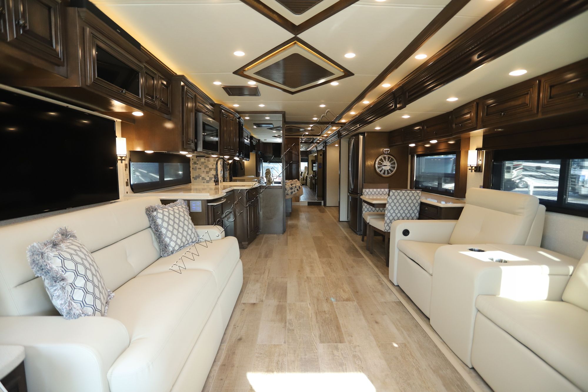 Used 2020 Newmar Dutch Star 4369 Class A  For Sale