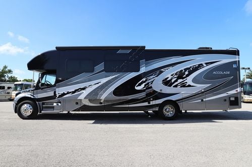 2021 Entegra Accolade 37TS