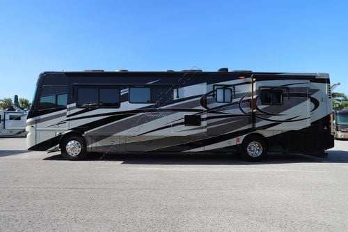 2011 Tiffin Motor Homes Allegro Bus 40QXP Class A