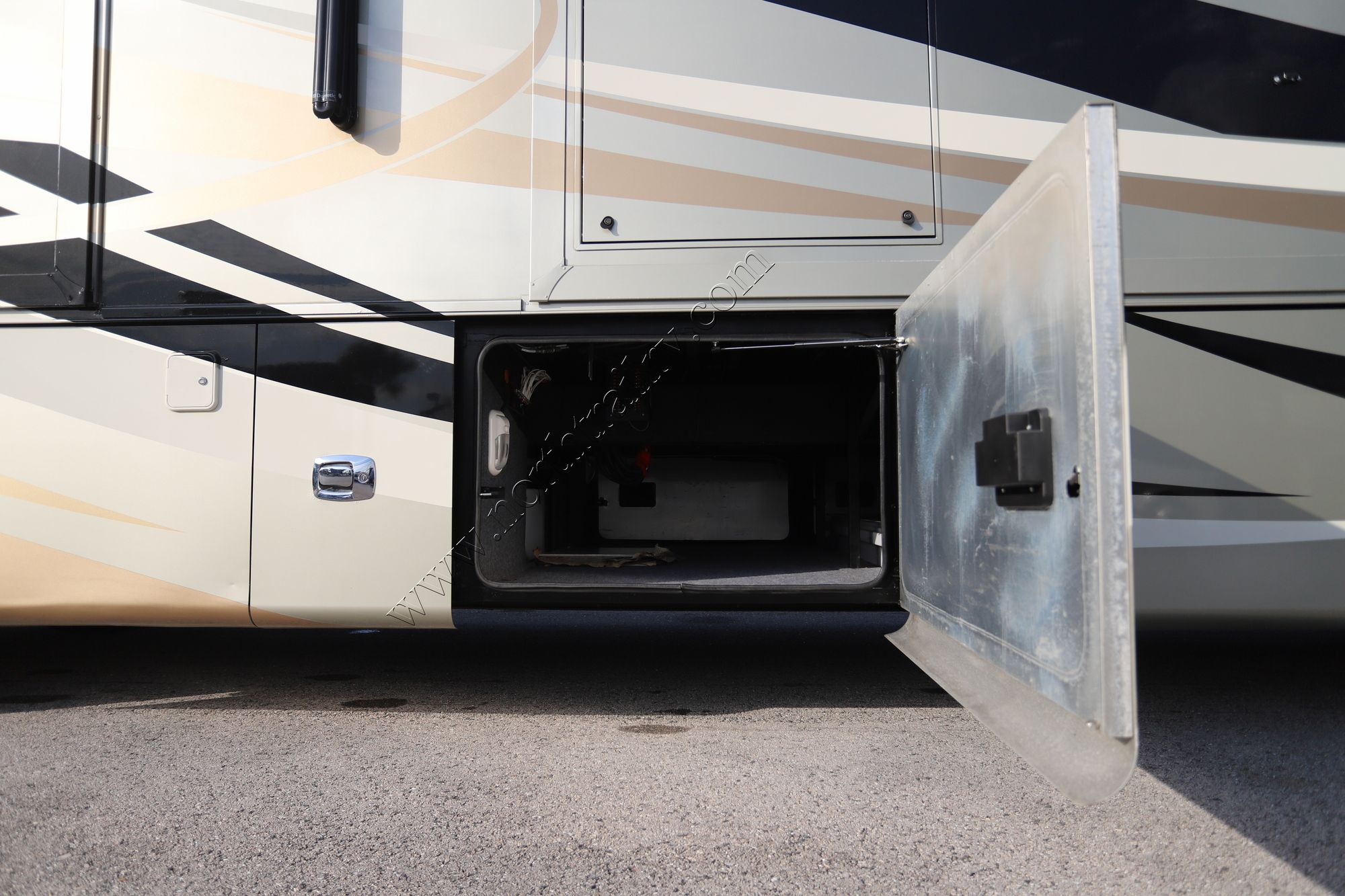 Used 2012 Tiffin Motor Homes Allegro Bus 40QBP Class A  For Sale