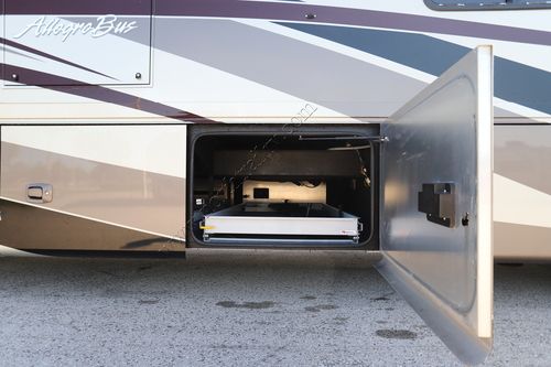 2011 Tiffin Motor Homes Allegro Bus 40QXP Class A