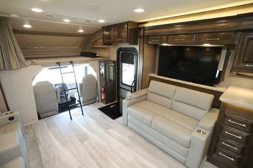 2021 Entegra Accolade 37TS